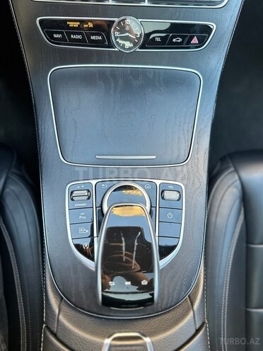Mercedes E 200 d 2017, 123,000 km - 2.0 l - Bakı