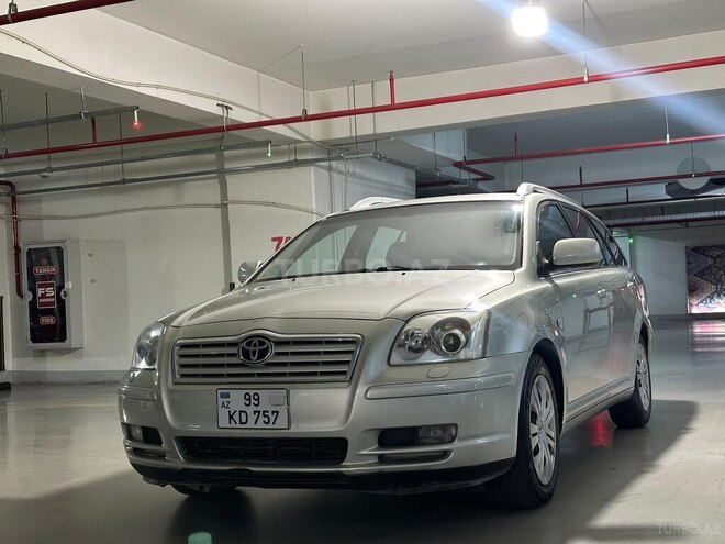 Toyota Avensis 2006, 250,000 km - 2.2 л - Bakı