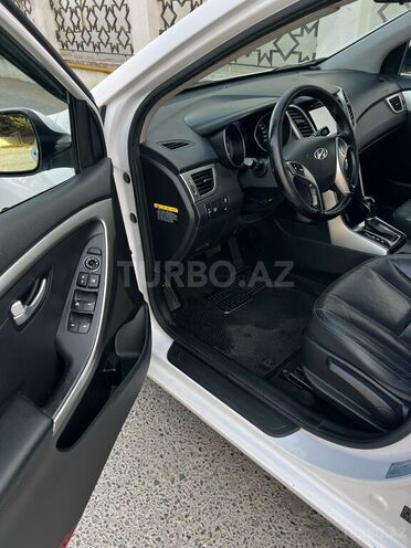 Hyundai i30 2014, 261,130 km - 1.6 л - Bakı