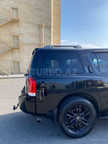 Nissan Armada 2005, 110,000 km - 5.6 l - Bakı