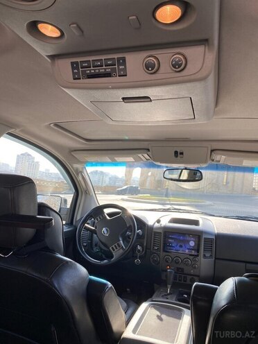 Nissan Armada 2005, 110,000 km - 5.6 l - Bakı