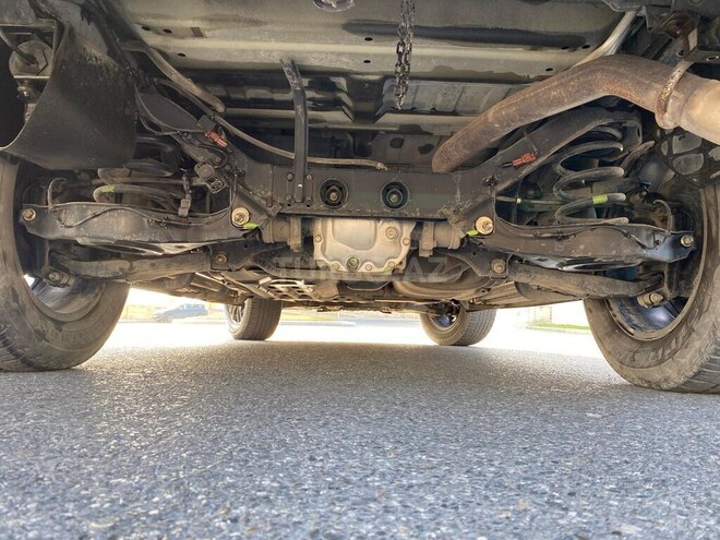 Nissan Armada 2005, 110,000 km - 5.6 l - Bakı
