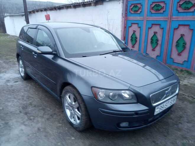 Volvo  2006, 257,000 km - 1.6 l - Qusar