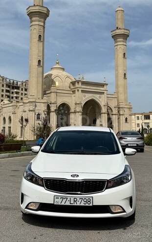 Kia K3 2016, 240,300 km - 1.6 l - Bakı