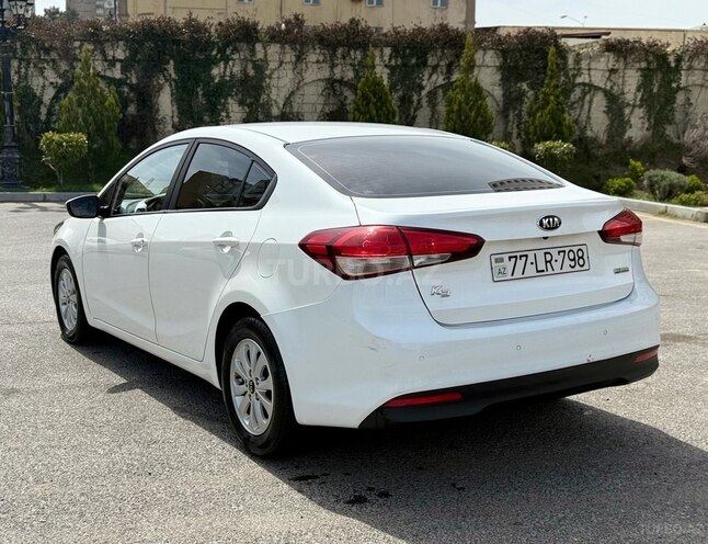 Kia K3 2016, 240,300 km - 1.6 l - Bakı