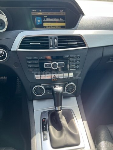 Mercedes C 250 2012, 181,506 km - 1.8 л - Bakı