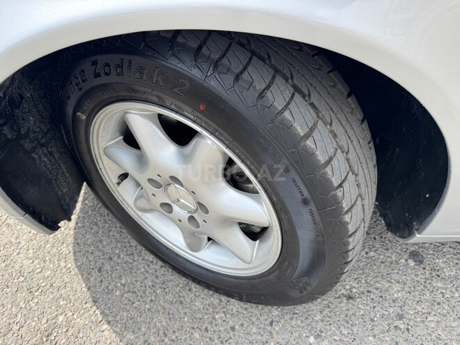 Mercedes C 200 2001, 317,000 km - 2.0 l - Bakı