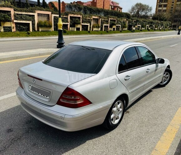 Mercedes C 200 2001, 317,000 km - 2.0 l - Bakı