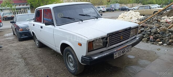 LADA (VAZ) 2107 2005, 95,000 km - 1.6 l - Qazax