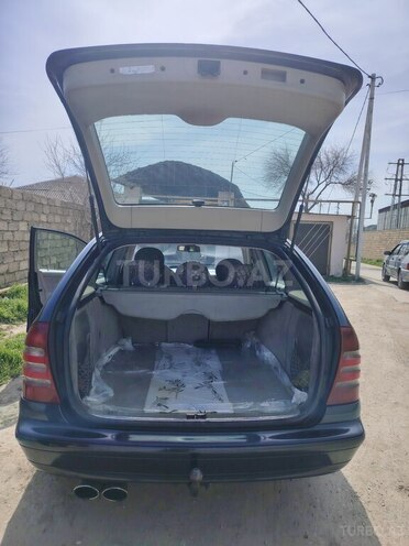 Mercedes C 200 d 2001, 180,000 km - 2.2 l - Bakı