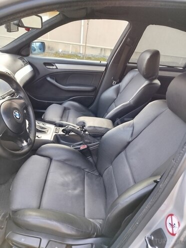 BMW 320 2002, 283,000 km - 2.0 l - İsmayıllı