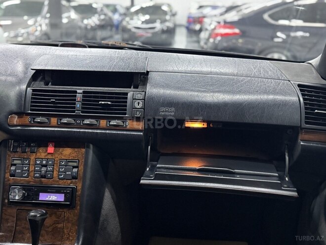 Mercedes S 320 1994, 302,000 km - 3.2 l - Sumqayıt
