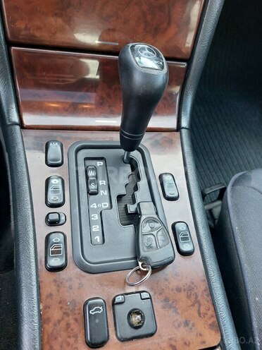 Mercedes E 230 1997, 474,000 km - 2.3 l - Bakı