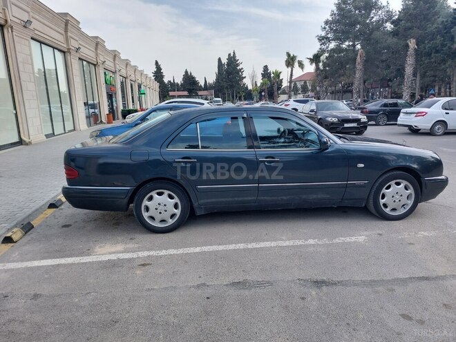 Mercedes E 230 1997, 474,000 km - 2.3 l - Bakı