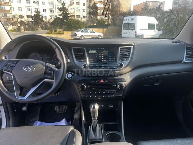 Hyundai Tucson 2016, 132,000 km - 1.7 l - Bakı