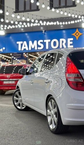 Hyundai i30 2008, 381,000 km - 1.6 l - Bakı