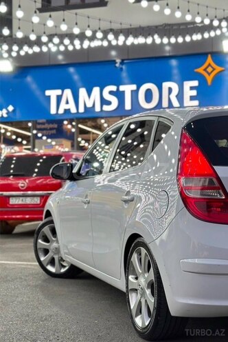 Hyundai i30 2008, 381,000 km - 1.6 l - Bakı