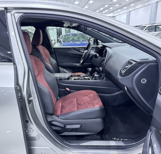 Lexus NX 200-12