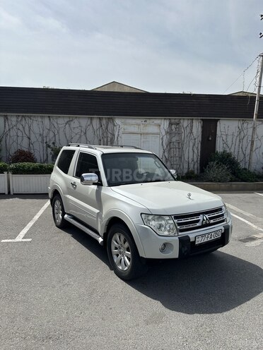 Mitsubishi Pajero 2008, 125,000 km - 3.8 l - Bakı