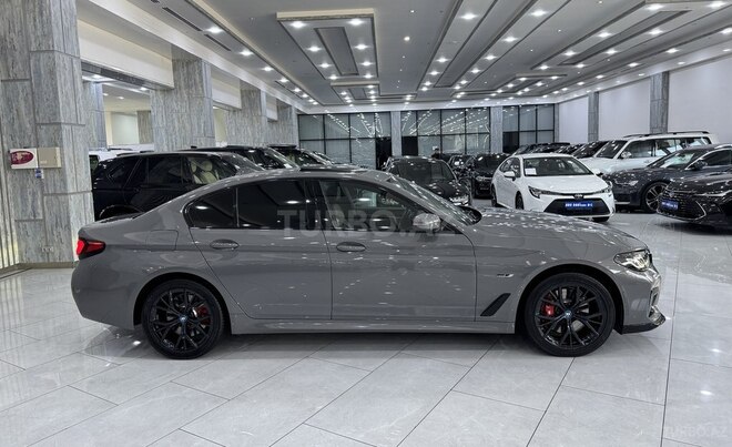 BMW 530e 2021, 55,000 km - 2.0 l - Bakı