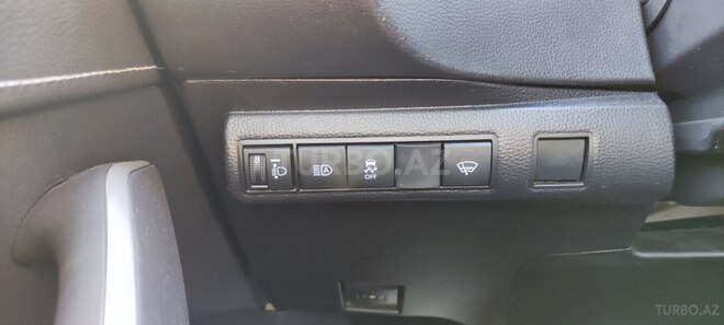 Toyota Corolla 2019, 133,000 km - 1.8 l - Bakı