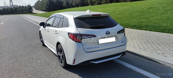 Toyota Corolla 2019, 133,000 km - 1.8 l - Bakı