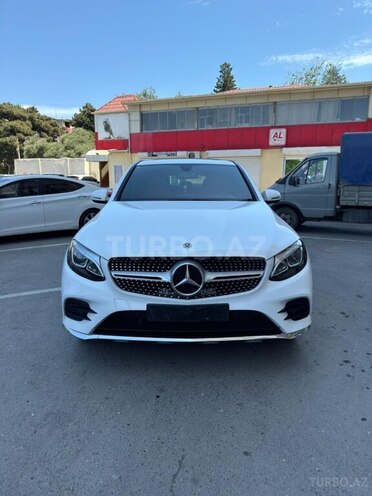 Mercedes GLC 250 4MATIC 2018, 180,000 km - 2.0 l - Bakı
