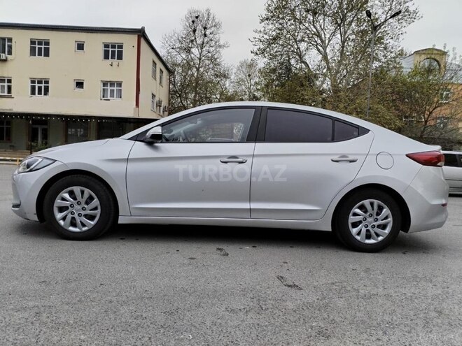 Hyundai Avante 2016, 172,000 km - 1.6 л - Ağcabədi