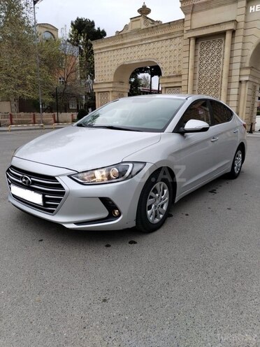 Hyundai Avante 2016, 172,000 km - 1.6 л - Ağcabədi