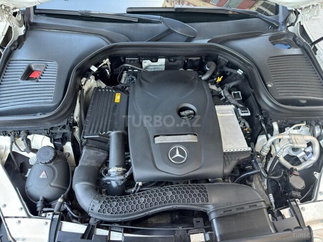 Mercedes GLC 250 4MATIC 2018, 180,000 km - 2.0 l - Bakı