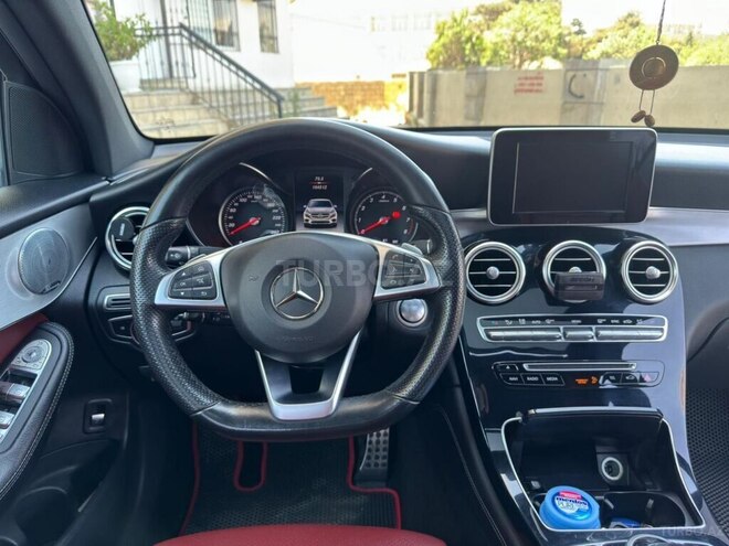 Mercedes GLC 250 4MATIC 2018, 180,000 km - 2.0 l - Bakı