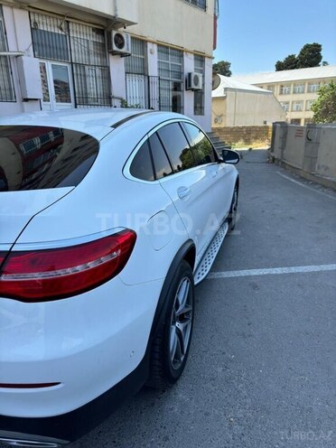 Mercedes GLC 250 4MATIC 2018, 180,000 km - 2.0 l - Bakı