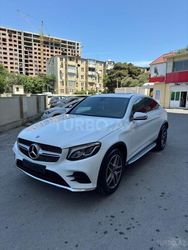 Mercedes GLC 250 4MATIC 2018, 180,000 km - 2.0 l - Bakı