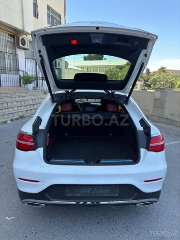 Mercedes GLC 250 4MATIC 2018, 180,000 km - 2.0 l - Bakı