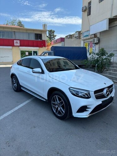 Mercedes GLC 250 4MATIC 2018, 180,000 km - 2.0 l - Bakı