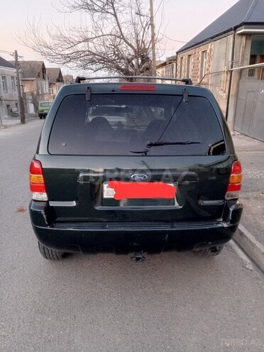 Ford Escape 2001, 390,000 km - 3.0 l - Gəncə