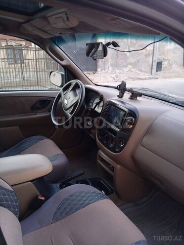Ford Escape 2001, 390,000 km - 3.0 l - Gəncə
