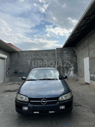 Opel Omega 1995, 123,450 km - 2.0 l - Biləsuvar