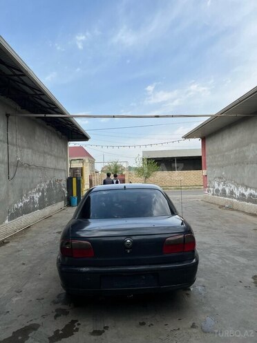 Opel Omega 1995, 123,450 km - 2.0 l - Biləsuvar