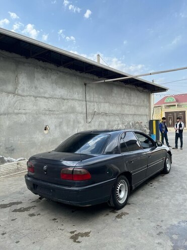 Opel Omega 1995, 123,450 km - 2.0 l - Biləsuvar