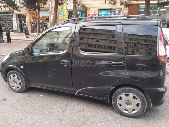 Toyota  2004, 256,000 km - 1.3 l - Bakı