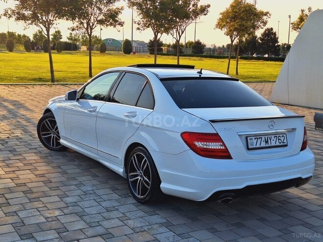 Mercedes C 250 2014, 183,000 km - 1.8 л - Bakı
