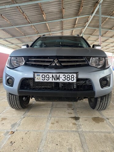 Mitsubishi L200 2008, 246,000 km - 2.5 l - Neftçala