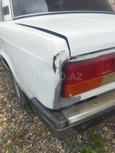 LADA (VAZ) 2107 2011, 131,000 km - 1.6 л - Salyan