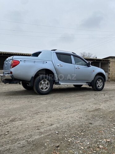 Mitsubishi L200 2008, 246,000 km - 2.5 l - Neftçala