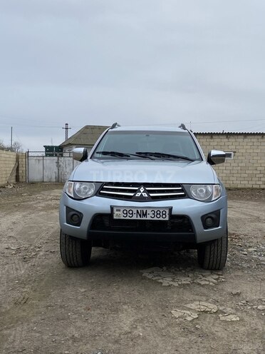 Mitsubishi L200 2008, 246,000 km - 2.5 l - Neftçala