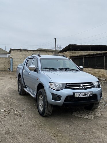Mitsubishi L200 2008, 246,000 km - 2.5 l - Neftçala