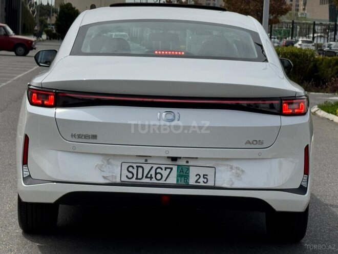 Changan Qiyuan A05 2025, 0 km - 1.5 л - Bakı