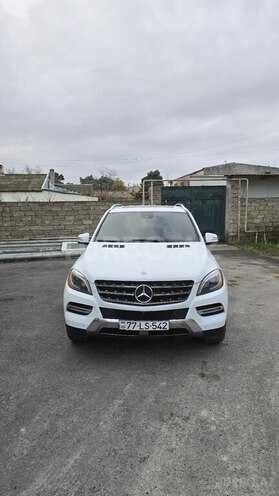 Mercedes ML 250 4MATIC 2014, 135,000 km - 2.2 l - Bakı