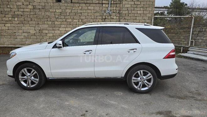 Mercedes ML 250 4MATIC 2014, 135,000 km - 2.2 l - Bakı